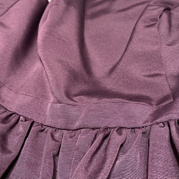 Plum colored dress with silver beads. Cut out back and pockets. - Picture 6 of 8